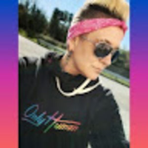 Meet your Posher, Britt